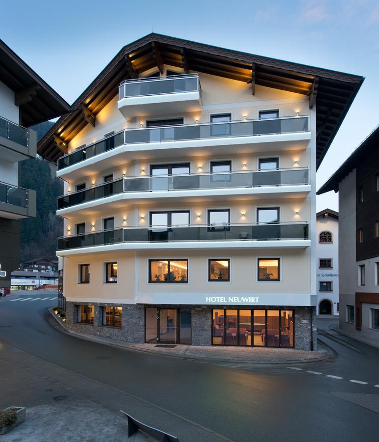 Hotel Neuwirt Цель-ам-Циллер Экстерьер фото